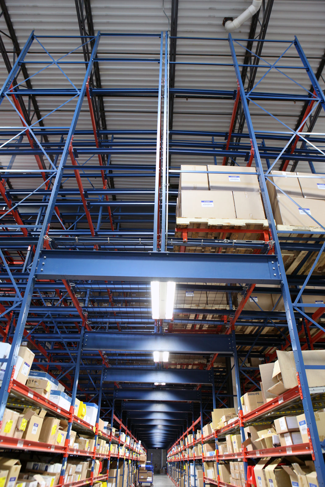 Pick Tunnel with overhead Glide-In Push Back racking storage