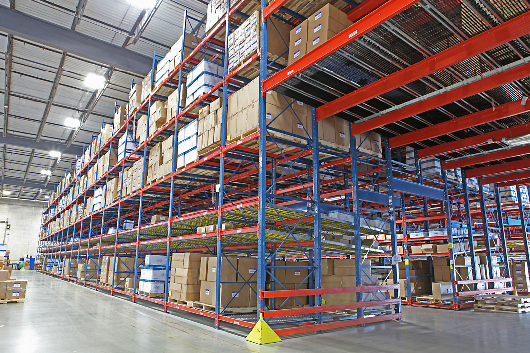 A Pick Tunnel pallet racking system.