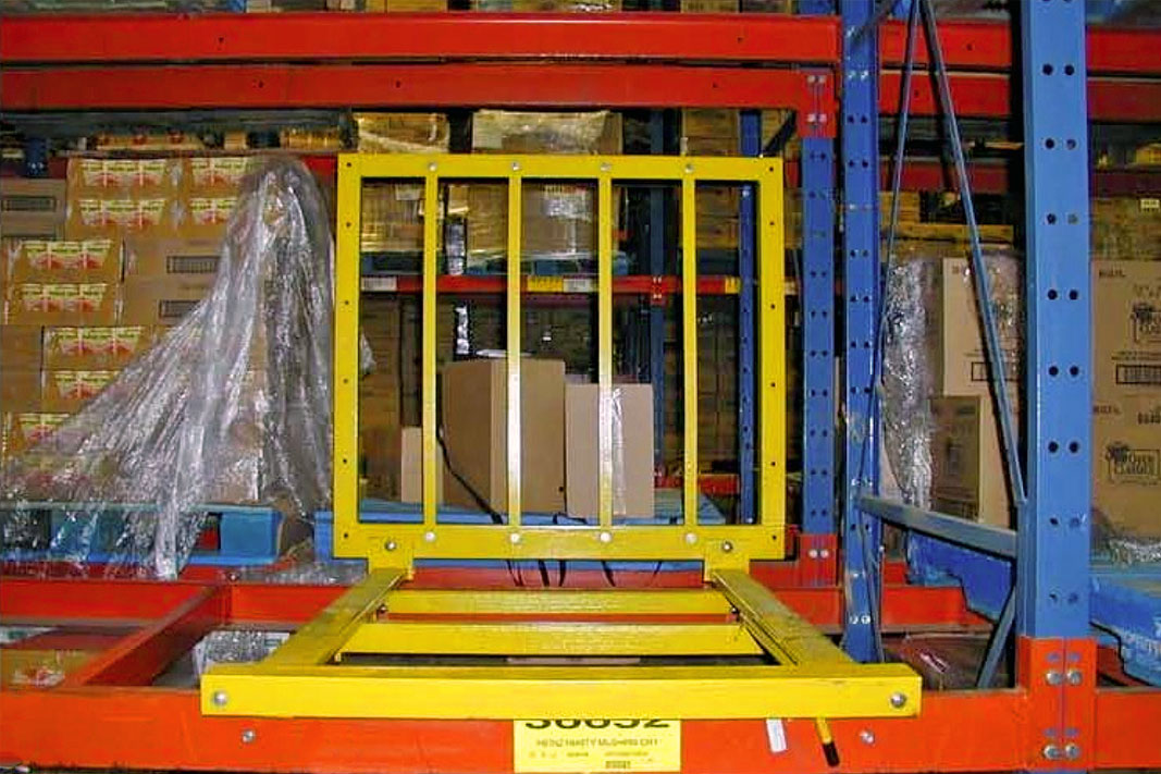 Frazier's Glide 'N Pick® pallet rack cart.