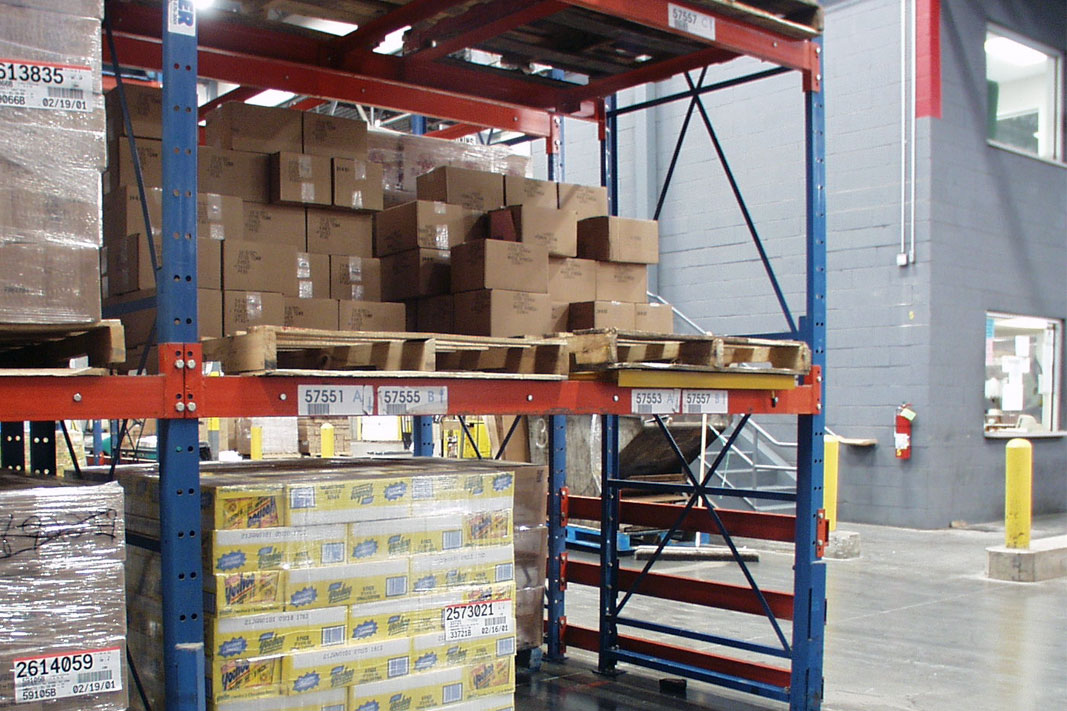 Frazier's Glide 'N Pick® pallet rack cart.