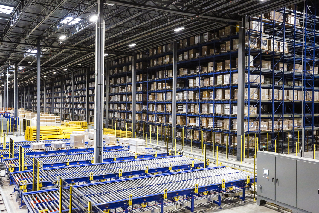 An ASRS racking application for E-Commerce. An ASRS racking application for E-Commerce.