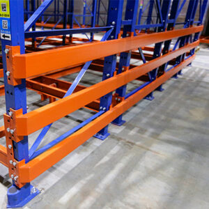 Row end protection on rack's outer frames.